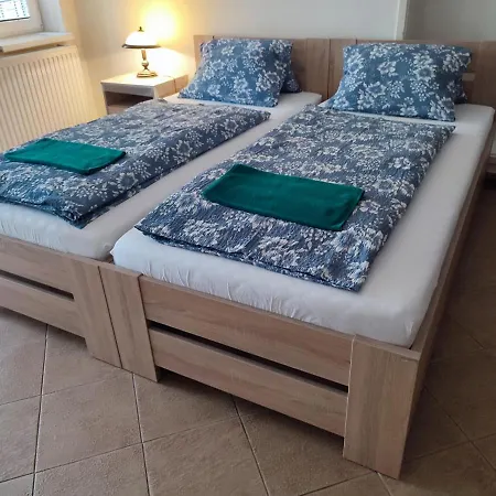 Pension Dana Karaskova Apartment *